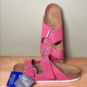 Birkenstock Arizona Sandals in Fuchsia Tulip